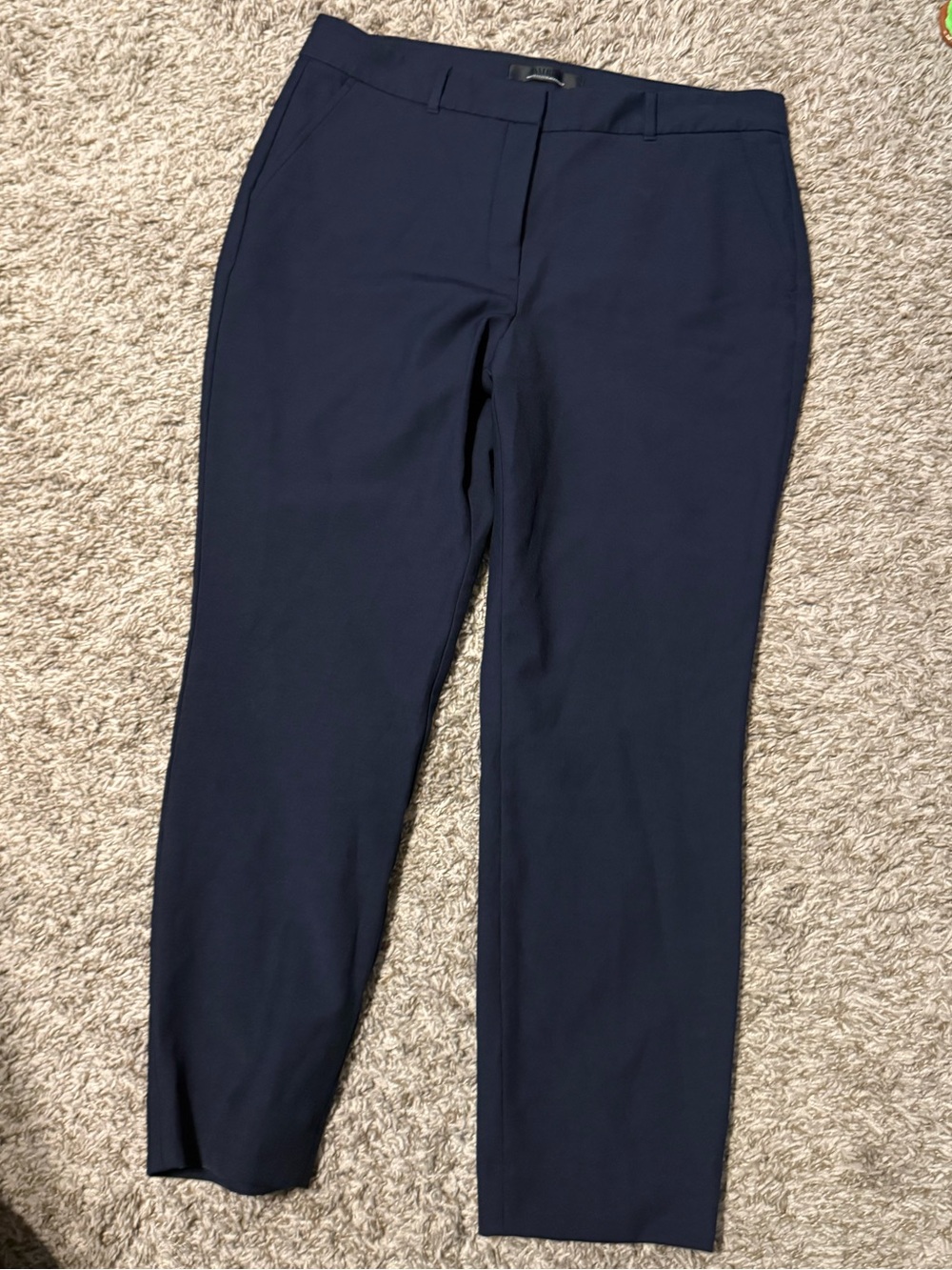 White House Black Market Navy Stretch Dress Pants